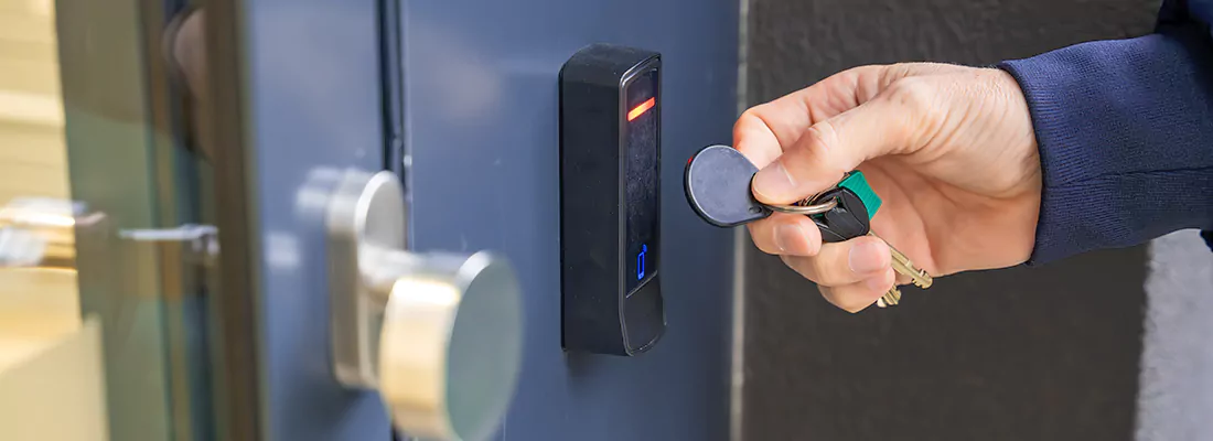 Commercial Key Fob Lock Systems in Lake Magdalene, FL