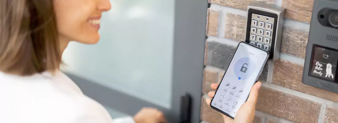 Seamless Integration of NFC Locks with Existing Security Systems in Lake Magdalene, FL